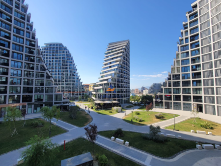 OFFICE FOR RENT 127.5M2 AT "LAKEVIEW RESIDENCE" 2200EURO (PARKING SPACE INCLUDED).
