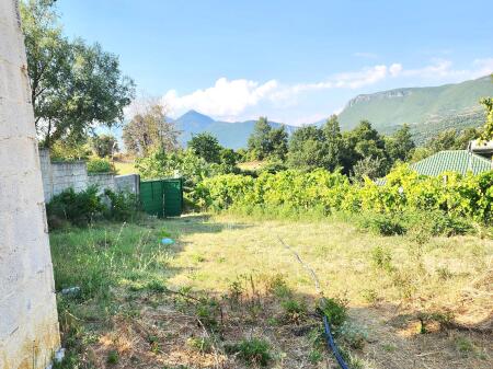 IN VENDITA: Casa 130 m² + TERRENO 2300 m² – 📍Kërrabë / Mushqeta – €210.000 🏕