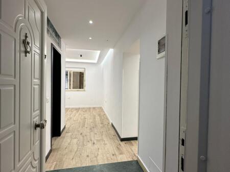 Apartament 1+1 per shitje tek Petro Nini