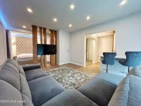 Near the former Durres Restaurant, Ferit Xhajko street, near Ozone, a 1+1 apartment is for rent, bathroom, veranda, with an area of 75 m2, 9th floor, new building with elevator, air conditioner, parquet flooring, furnished. A.K. Agency service fee half rent. The first month of rent, the last month, and one month guarantee are required. Rent is 600 euros per month.