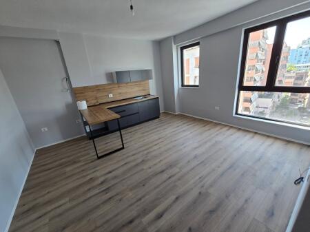 FOR RENT APARTMENT/OFFICE 1 +1 /NEAR GERMAN HOSPITAL & M.SHYRI📍
