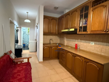 APPARTAMENTO IN AFFITTO 2+1+BALCONE "ALL'INCROCIO DI VASIL SHANTO" 600 EURO