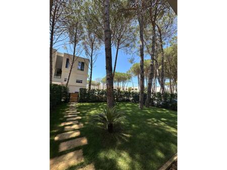 Apartment 2+1+Yard for Sale, Lalzi Bay