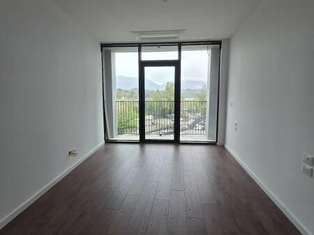 SUPER ZYRE ME QIRA 2+1 NE LAKE VIEW REZIDENC , TIRANE