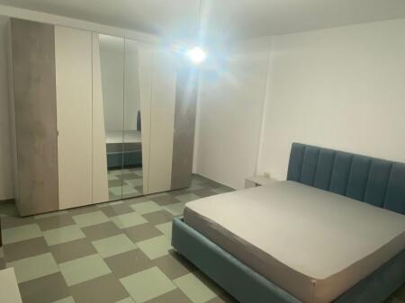 Appartamento 1+1+1 con Balcone in Affitto