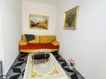 Apartment 1+1 for rent, first floor – Ali Demi