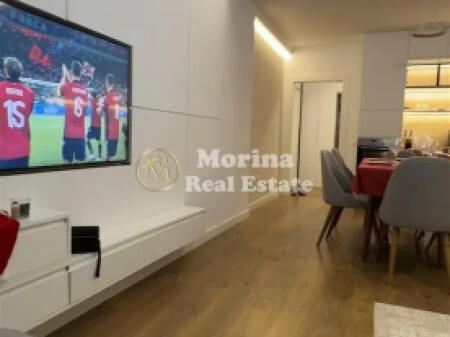 Affitto, Appartamento, 2+1+2+Balconi+Deposito, Via Elbasan, 900 euro/mese