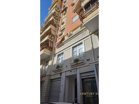 2+1 APARTMENT FOR RENT IN "MYSLYM SHYRI" – TIRANA