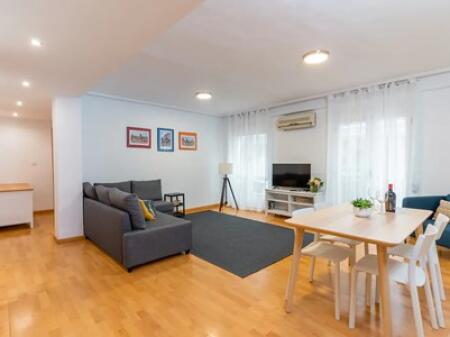 Appartamento In Affitto 1+1 In Via Barrikadave (ID B211362) Tirana