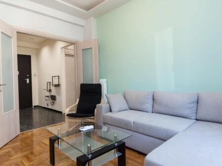 Apartament me Qera 1+1 tek Ish Parku ( B2101193) Tirane