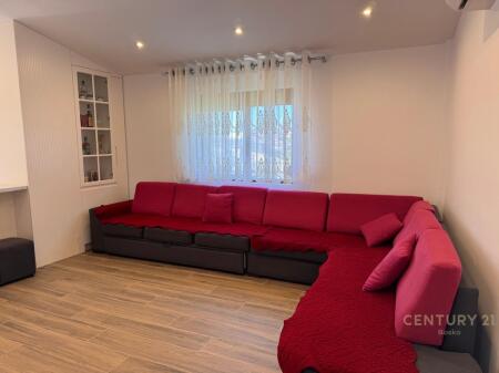 Rent Apartment 2+1+ Parking in Senatorium,