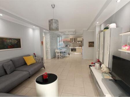 Apartment 2+1 for rent, near ''Gjuhet e Huaja'', and Air Albania.
