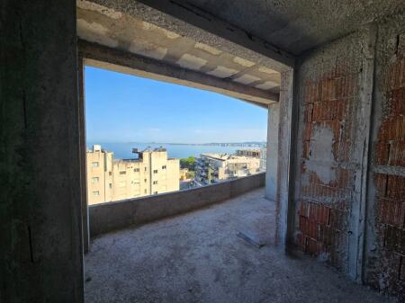 OCCASIONE! VISTA MARE, APPARTAMENTO 1+1 IN VENDITA VICINO A UJI FTOHTE VLORE !