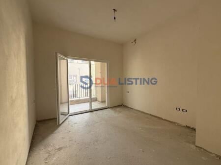 Apartament 2+1 për Shitje në Kompleksin Aura, Laprakë ! Cmim Okazion 1480€/m2