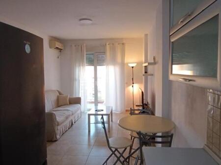 Apartmanet 1+1 me Qera tek 21 Dhjetori