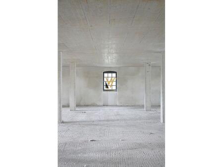 LOCALE COMMERCIALE IN AFFITTO 110 M2 VICINO A VENUE TIRANA,700 EURO