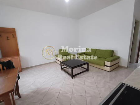 Qera, Hyrje Private, 1+1 ,Shkoze, 300 euro/muaj