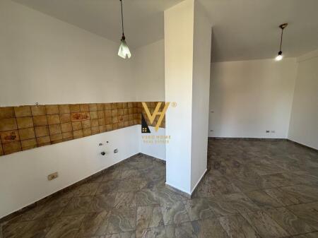 FORNELLO A GAS 45 M2 IN VENDITA, PAZARI I RI, 110.000 EURO
