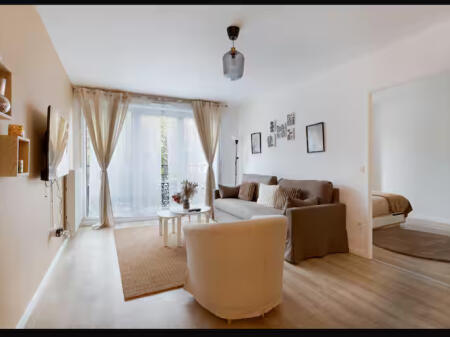 Apartament Me Qera 2+1+2+Post Parkimi prane Cassa Italia (ID B2201410) Tirane