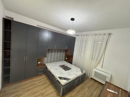 Apartament me qera 2+1+2+post parkimi