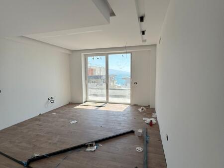APARTMENT FOR SALE NEAR SARANDA BEACH