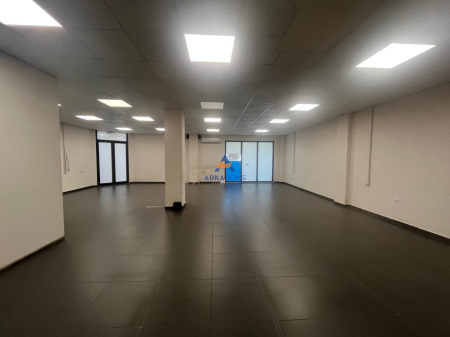 PREMISES FOR RENT 200 M2 AT "ZOOLOGICAL GARDEN" 2000 EURO
