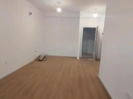 Appartamento 2+1+2 con Balcone In Vendita A Ali Dem