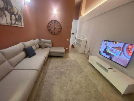 2+1, furnished attic, with parking, 800 euros, dry lake
