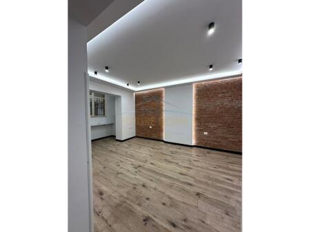 For sale, 1+1 Apartment, Sami Frashëri Street (Opposite Petro Nini Luarasi High School), Tirana