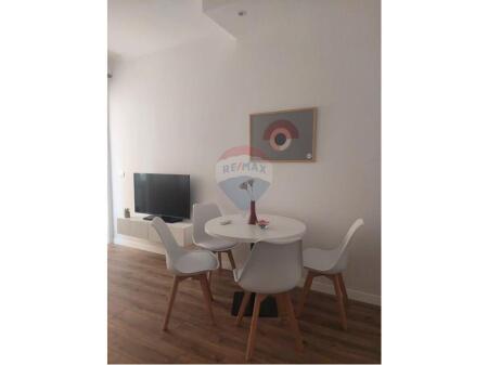 Apartament 1+1, Myslym Shyri