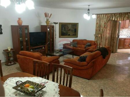 Apartament 2+1 per qira Komuna e Parisit !
