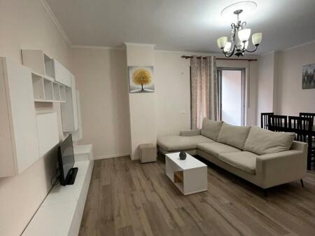 Jepet me Qera Apartament 2+1 - Fresk