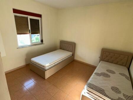 APPARTAMENTO IN VENDITA * 2+1 + Cucina separata e ampio balcone 📍 Indirizzo: KOPSHTI IVINA ZONA 3