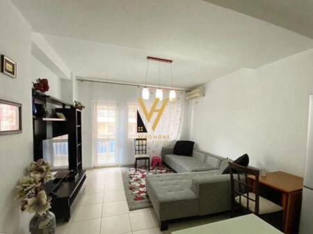 VENDESI APPARTAMENTO 1+1+BLK A YZBERISHT 102.000 EURO