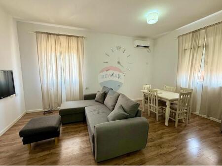 APARTMENT 1+1 FOR RENT, NEAR FORMER REST..DURRESIT