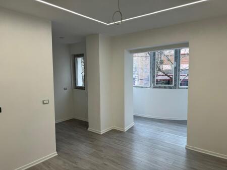Office for rent near bar oslo brryli