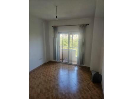 APARTAMENT 2+1+2+2 BALLKONE PRANE MATERNITETIT TE RI