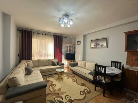 Apartament 1+1 per shitje ne Fresk !