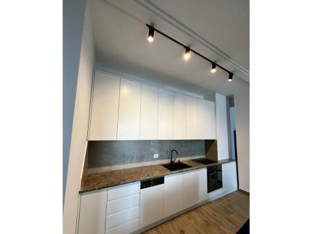 For rent 2+1 apartment + parking space, near the Red School