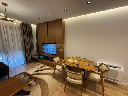 🏠 SHITET APARTAMENT 2+1 | KINOSTUDIO – TEK POLICIA RRUGORE