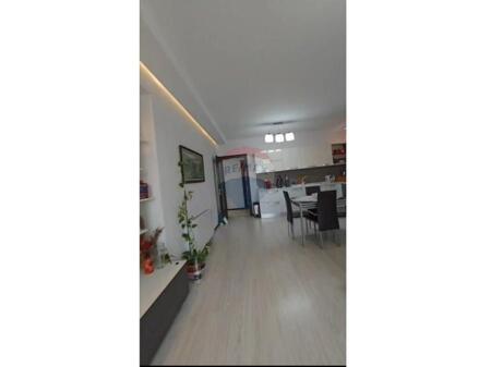 Apartment 2+1+2.