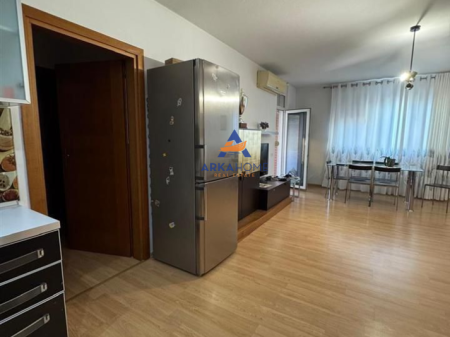 AFFITTASI APPARTAMENTO 2+1 " RRAPO HEKALI,KODRA E DIELLIT" 600 EURO