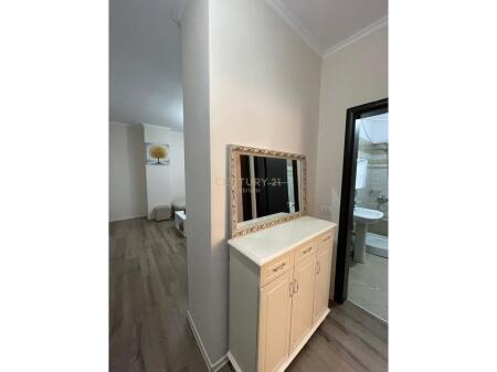FRESK, JAPIM ME QIRA APARTAMENT 2+1!