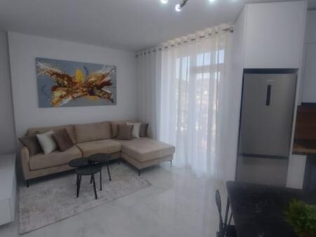 Apartment 1+1+balcony for rent Deshmoret", opposite the "Grand" complex