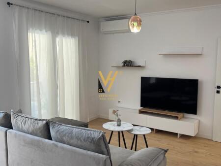 FOR RENT 2+1+BLK APARTMENT FOR RENT ON BLV. ZOGU I 1, 950 EURO