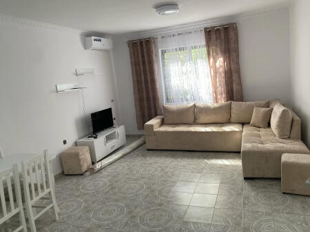 🏡 Affittasi appartamento 1+1 in affitto al Bulevardi i Ri, ex St Trenit, Tirana