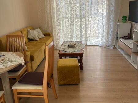 2+1 apartment for rent near Pazari i Ri (60,000 Leke)