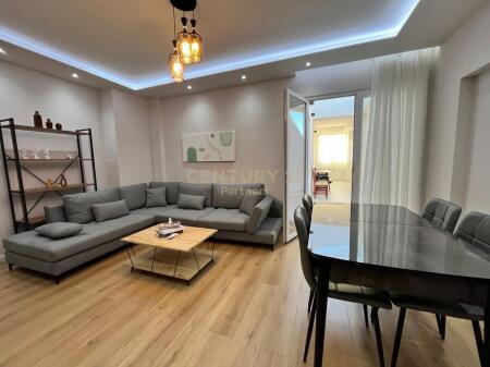 🏡 Perfect Penthouse with Terrace and Stunning Views of Mount Dajti!