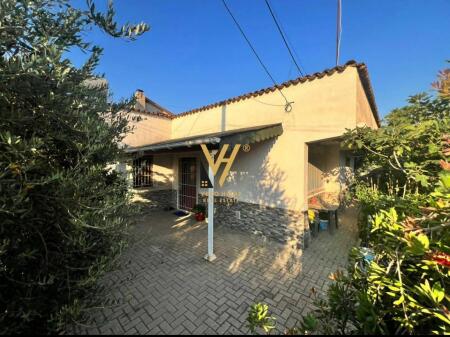 VENDESI PRIVATO 2+1 IN VENDITA SULLA SPIAGGIA DI DURRËS 145.000 EURO