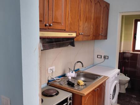 STUDIO APARTMENT 14000 LEKE.NEAR THE EUROPEAN UNIVERSITY OF TIRANA